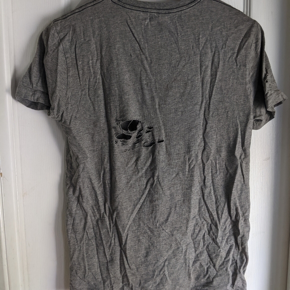 Distressed Triumph t-shirt - small - Picture 4 of 4